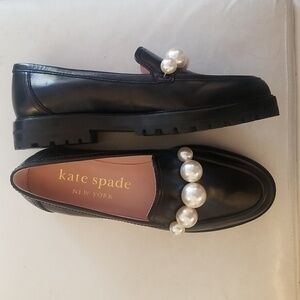 Kate spade posh pearl loafer. Size 9